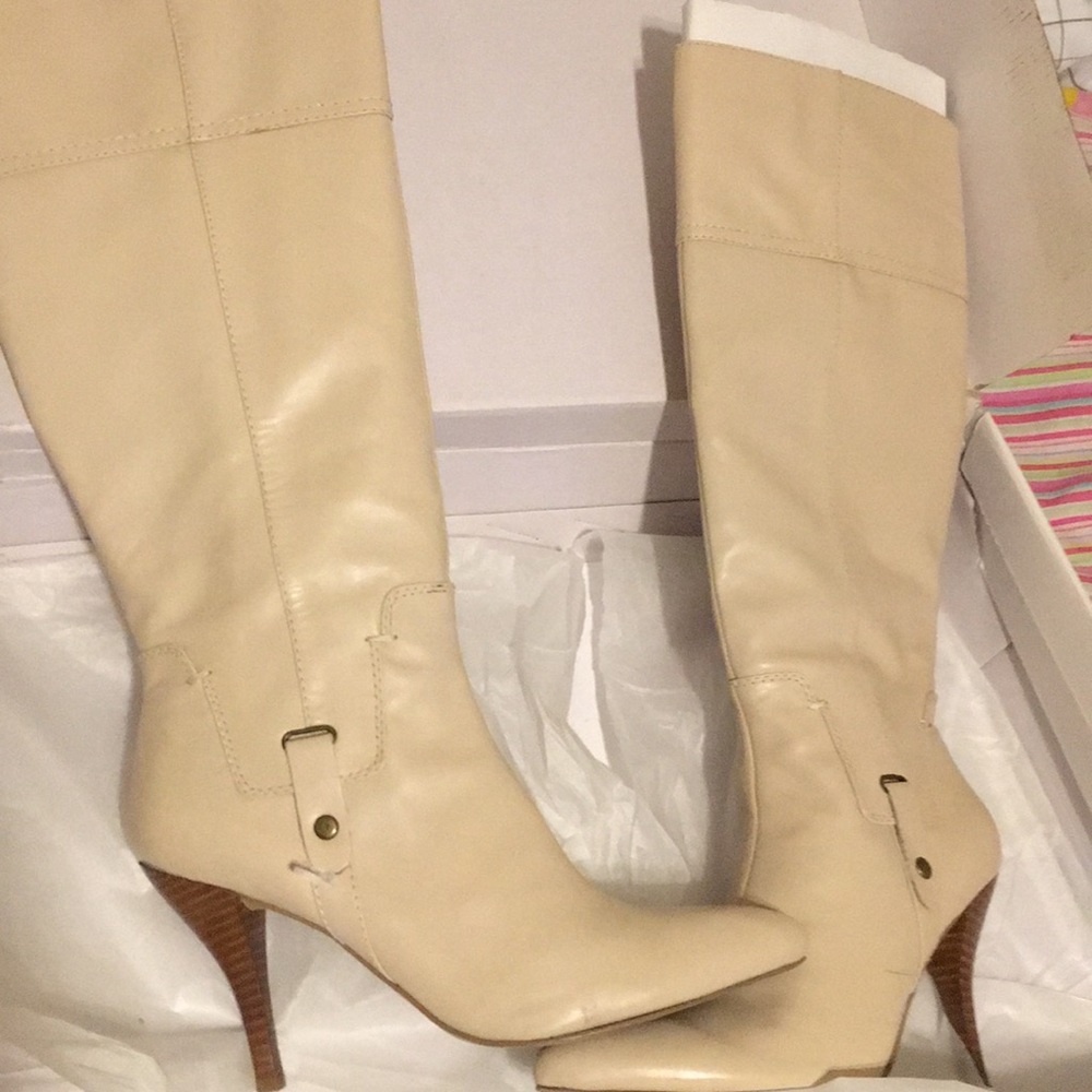 Boots!